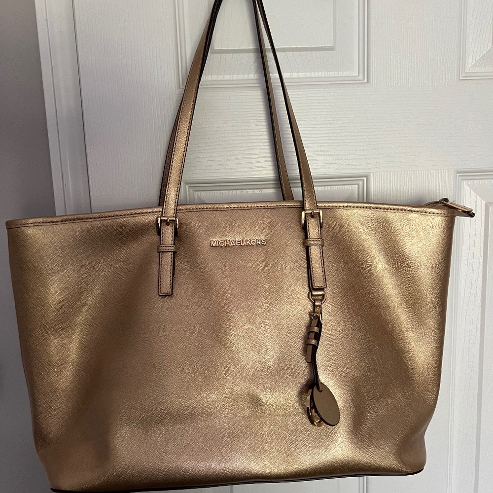 Michael Kors Woman Shoulder Bag Gold